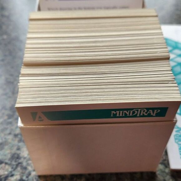 1991 Vintage MindTrap Card Game Will Challenge the Way You Think Ages 12 and Up - Picture 10 of 11